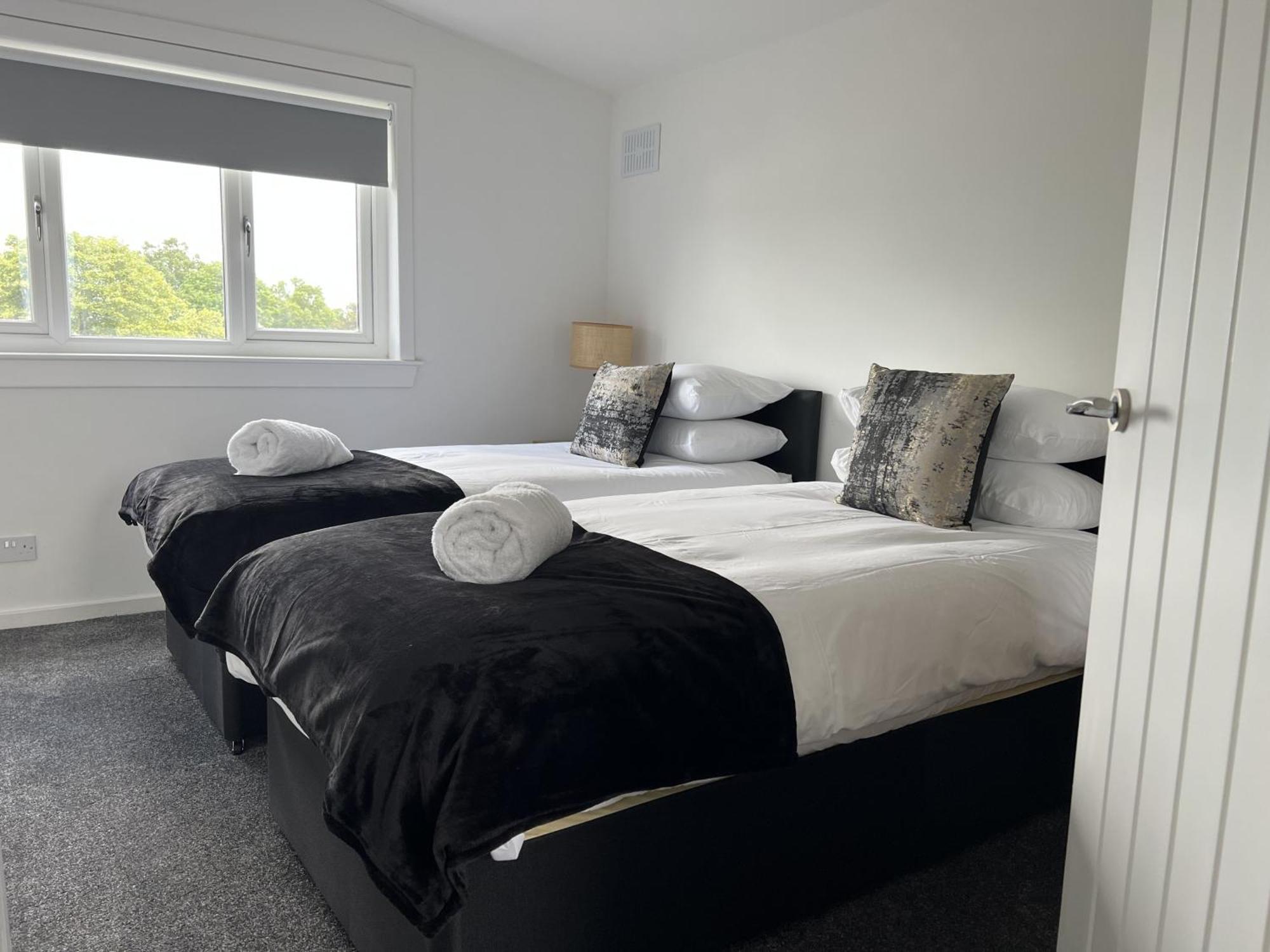 Alexander Road Villa Glenrothes Luaran gambar